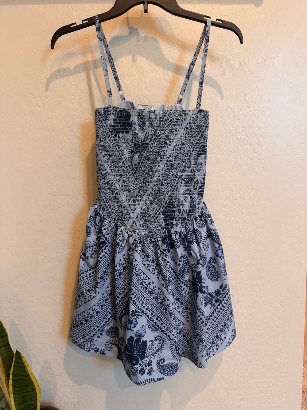 Abercrombie & Fitch YPB Blue Paisley Active wear Dress